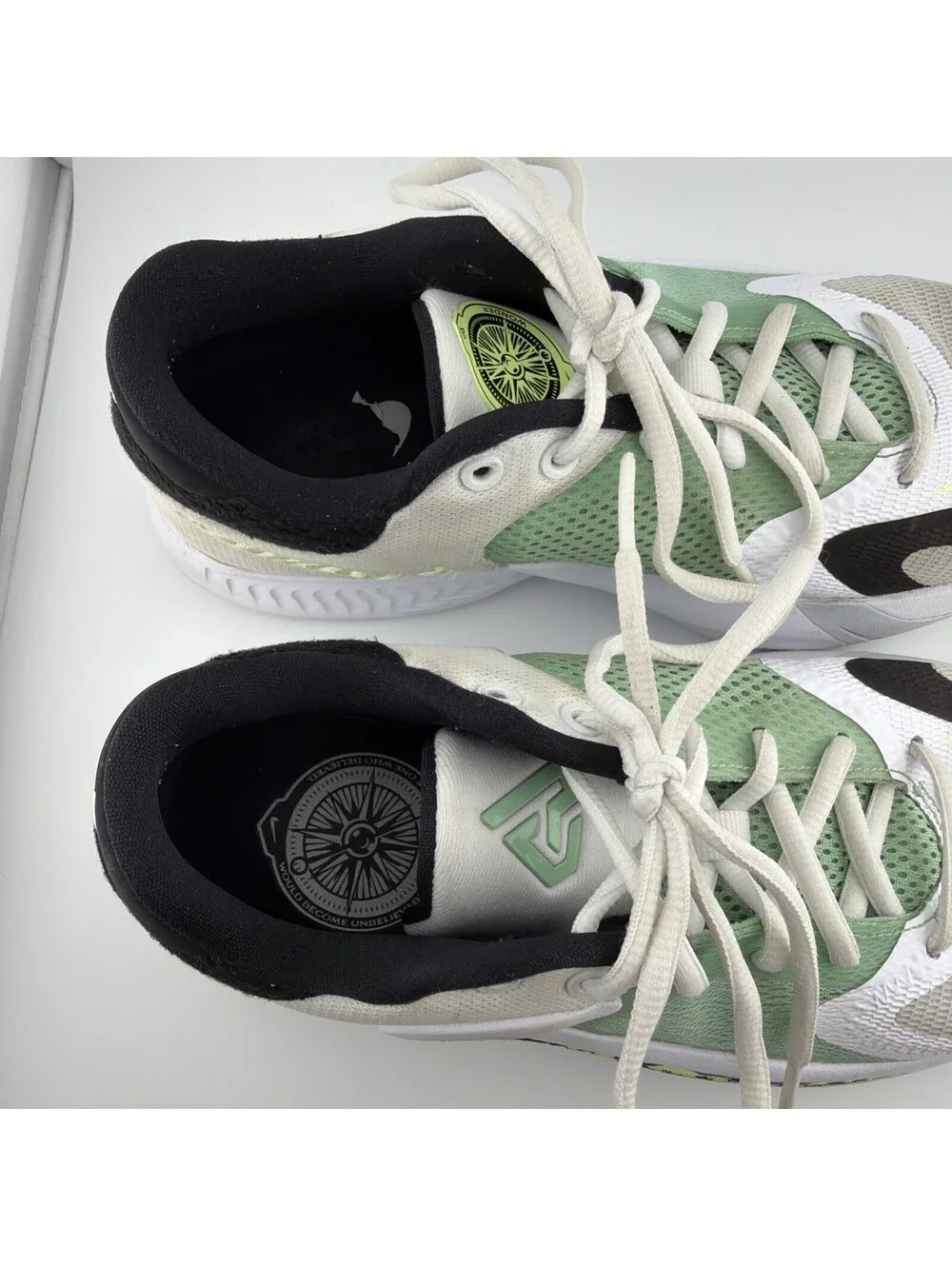 Nike Zoom Freak 4 (GS) Big Kids' Shoes White-Black-Barely Volt 6.5 Y